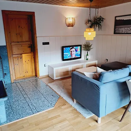 Holiday home Waldseeliebe Schenkendobern